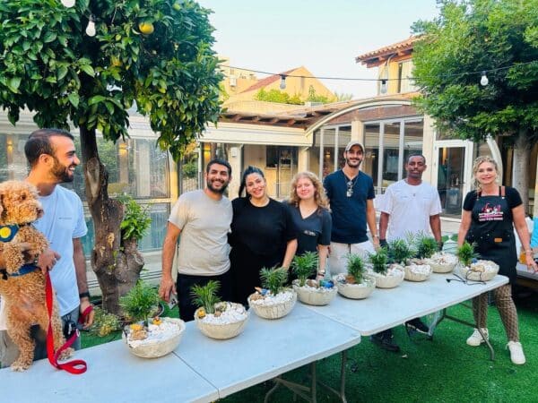 ⁦סדנת בטון - סדנת אומנות ליצירת מזרקת מים⁩ – תמונה ⁦5⁩