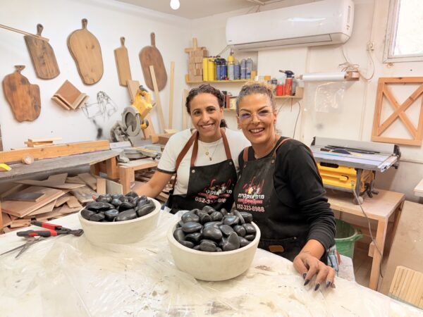 ⁦סדנת בטון - סדנת אומנות ליצירת קערת אש⁩ – תמונה ⁦3⁩