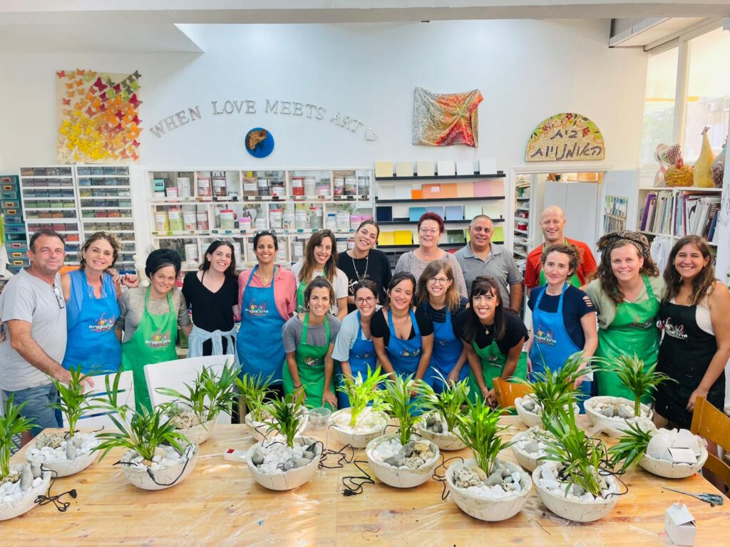 12סדנאות אומנות