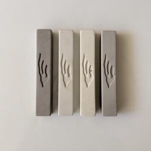 מזוזות בטון